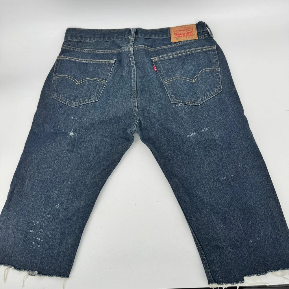 Levis 505 Custom Distressed Shorts Mens 36 Blue Raw Hem Heavy Shredded Jorts
